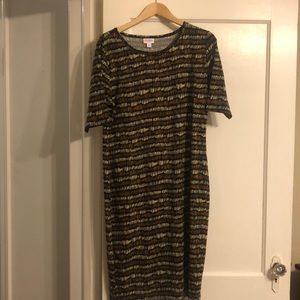 To LulaRoe dresses. The Julia